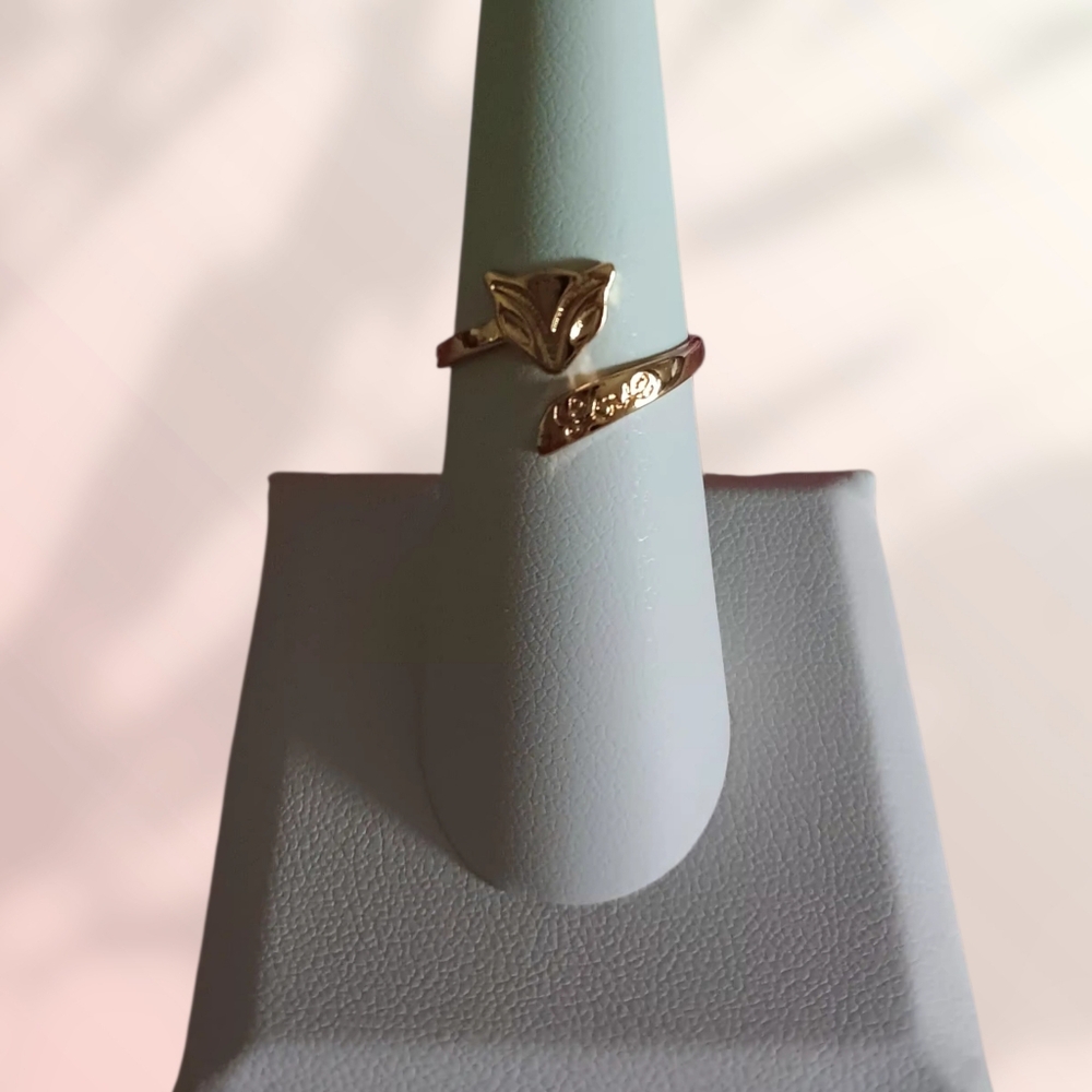 Fox Gold-Tone Adjustable Ring